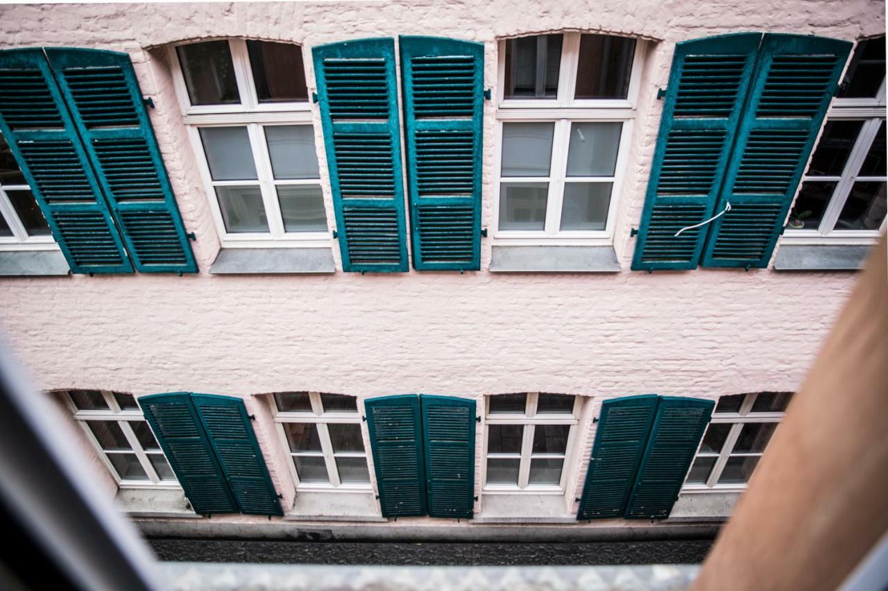 Altstadt Apartment Charly Düsseldorf Exterior foto